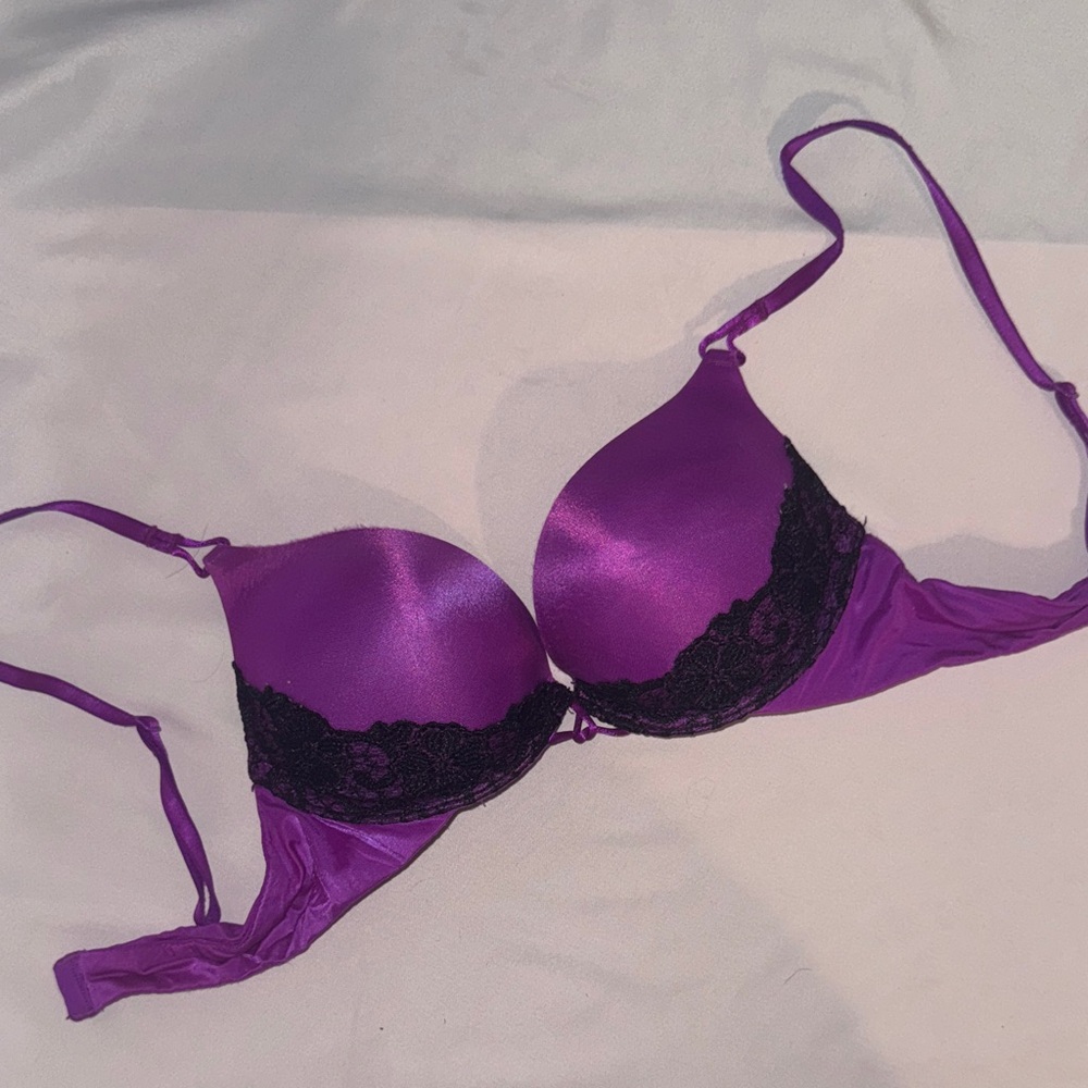 Victoria's Secret Purple and Black Lace Bra